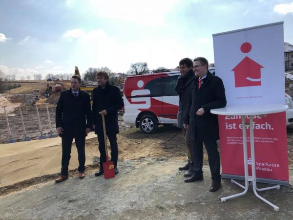 Spatenstich für Vilshofens größtes Baugebiet