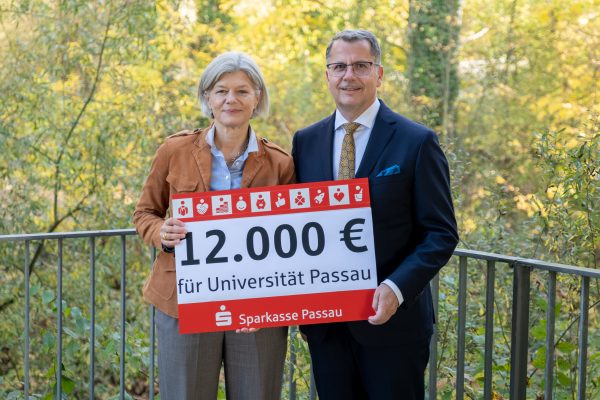 Sparkasse Passau fördert die Universität