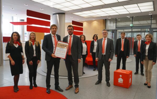 Capital Makler-Kompass 2020: Sparkasse Passau mit 5 Sternen ausgezeichnet