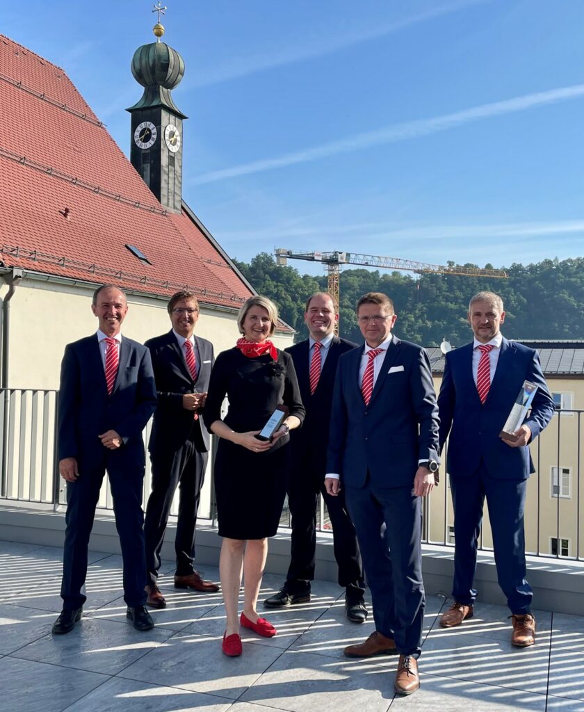 BayernLB verleiht „Förderprofi 2020“ an Sparkasse Passau