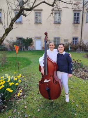 Donnerstag, 28. November 2024, ab 19.30 Uhr in Festsaal des Auersperg-Gymnasiums in Passau/Freudenhain statt. 