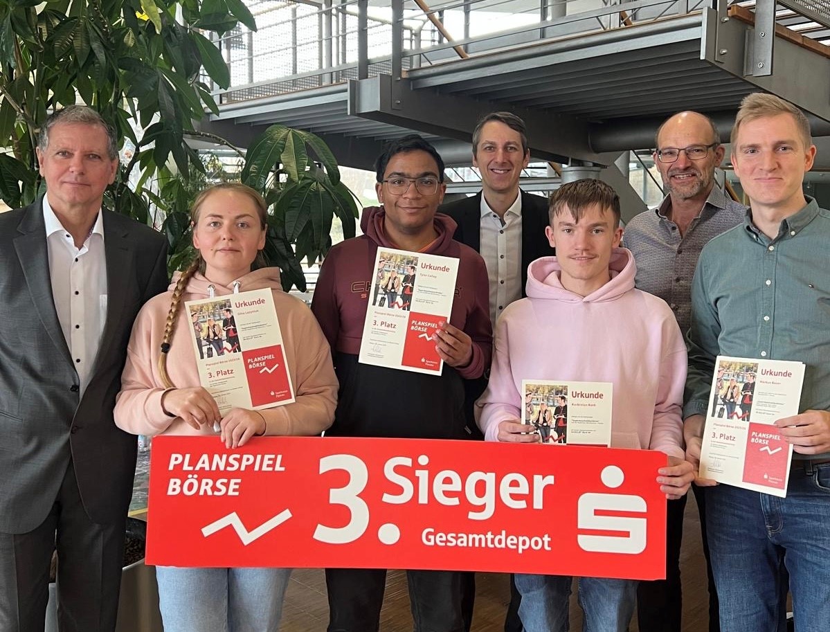 Planspiel Börse 2025 - Unsere Gewinner-Teams der Sparkasse Passau
