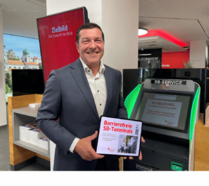 Die Sparkasse Passau investiert über 230.000 Euro in sieben neue barrierefreie SB-Terminals und stärkt damit Barrierefreiheit, Inklusion und die Qualität ihrer Standorte.